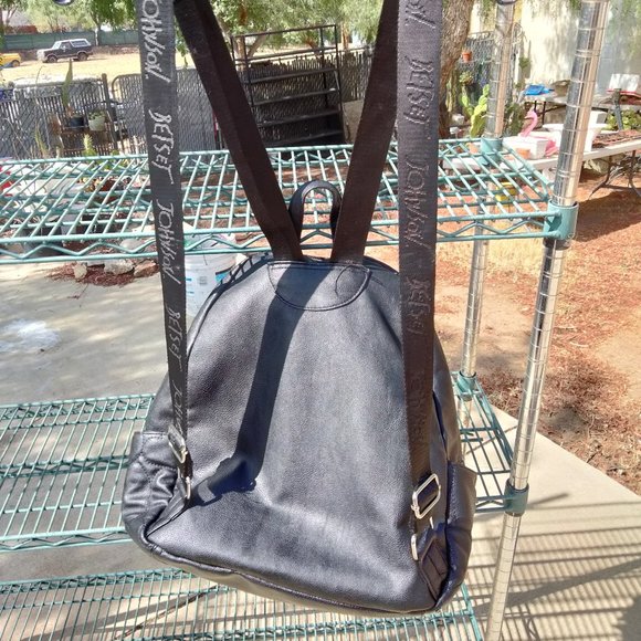 BETSEY JOHNSON Backpack Black Bowtie Mauve Front Used Quilted Hearts - Picture 3 of 15